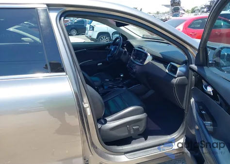 2019 Kia Sorento 3.3L Ex из США, поврежденный, VIN 5XYPH4A52KG472996